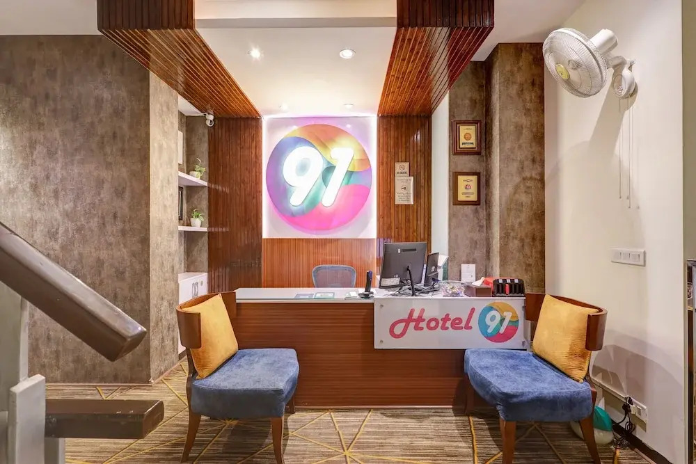 Hotel 91 Golf Course Road