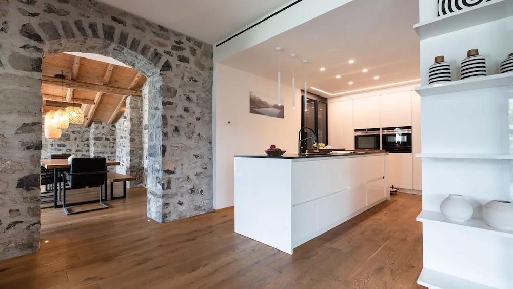 Villa Valentina by Rent All Como