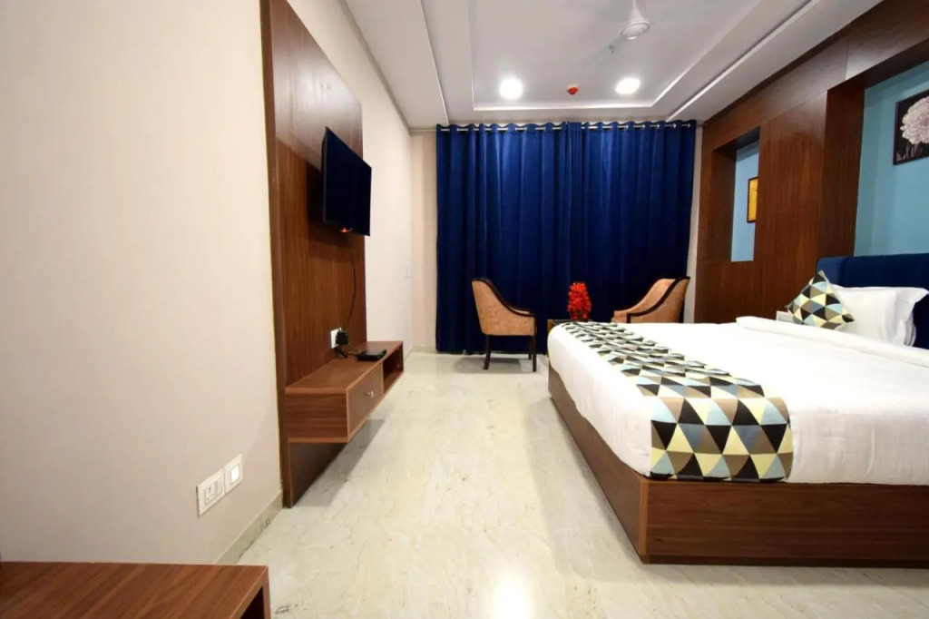 The Sky Imperial - Shahi Hotels & Resort
