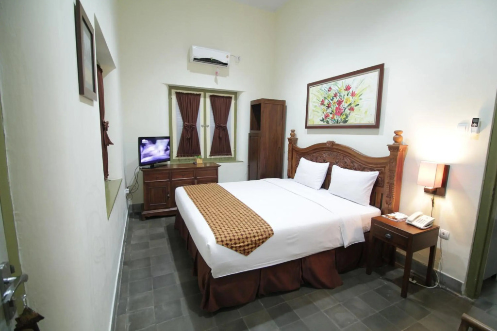 The Kresna Hotel