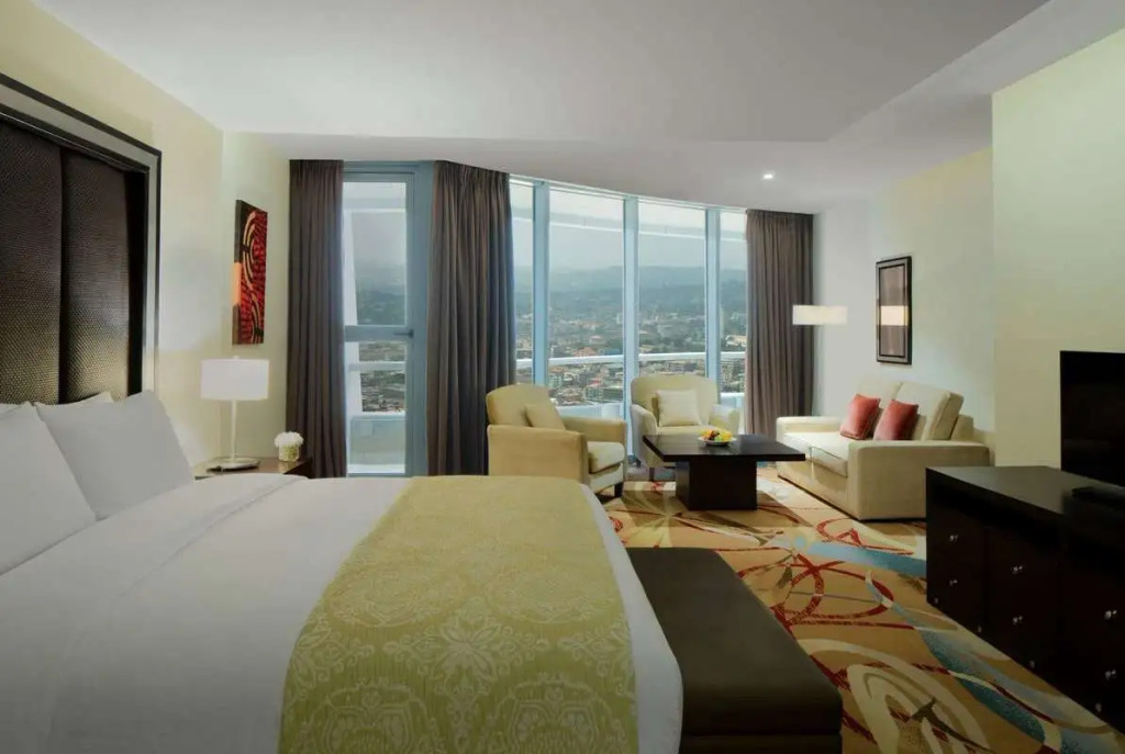 Pearl of Africa Hotel