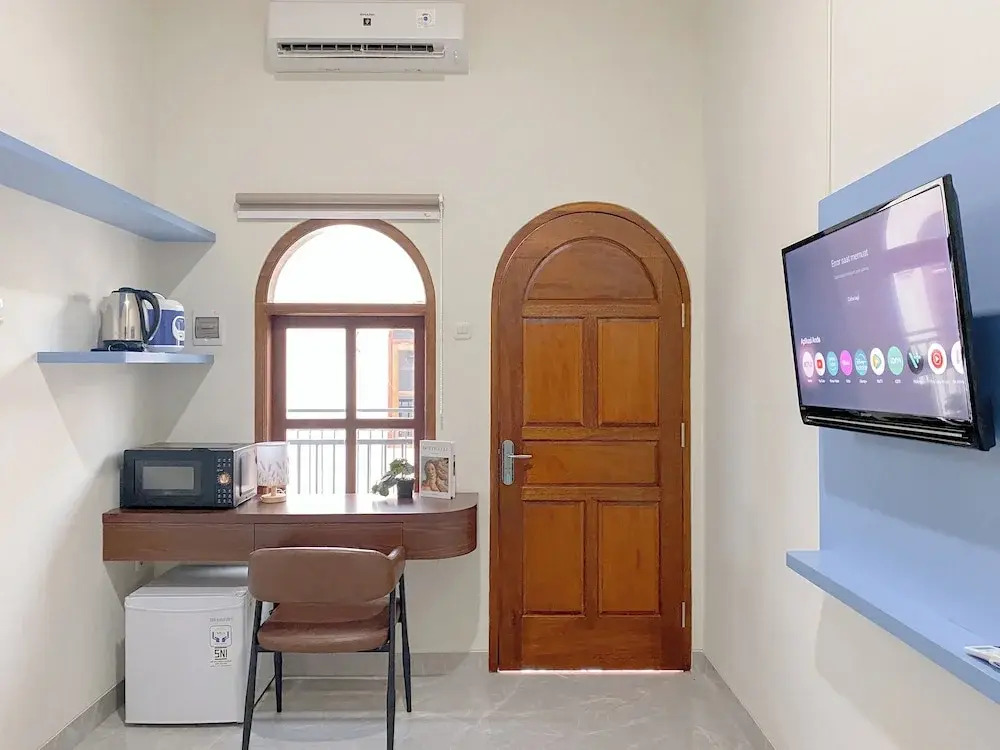 Cozy Living Studio (No Kitchen) At Celebrity Mansion
