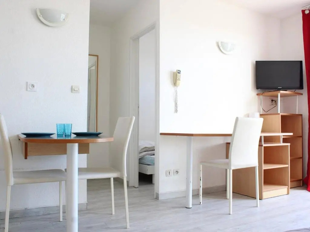 Appartement La Rochelle, 2 pièces, 3 personnes - FR-1-246-210