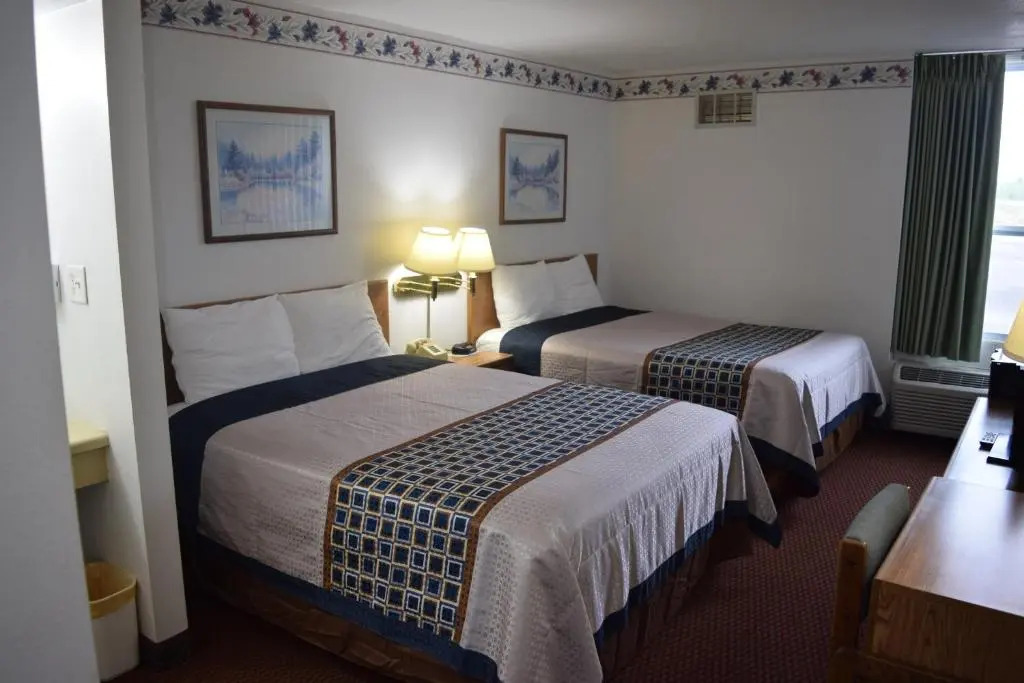 Osseo Inn