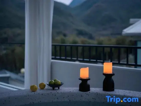 Jingyin · Lume Mountain View & Mist Private Hot Spring Boutique Inn, Anji Yunshang Grassland
