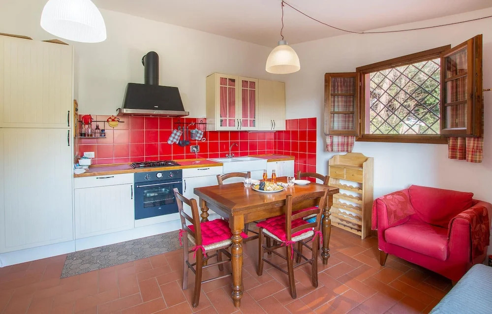 Amazing Home in Vitolini With Wifi and 1 Bedrooms