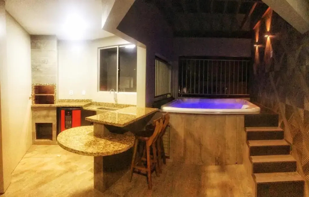 Thermas Paradise Cobertura 4 Quartos de Alto Padrão