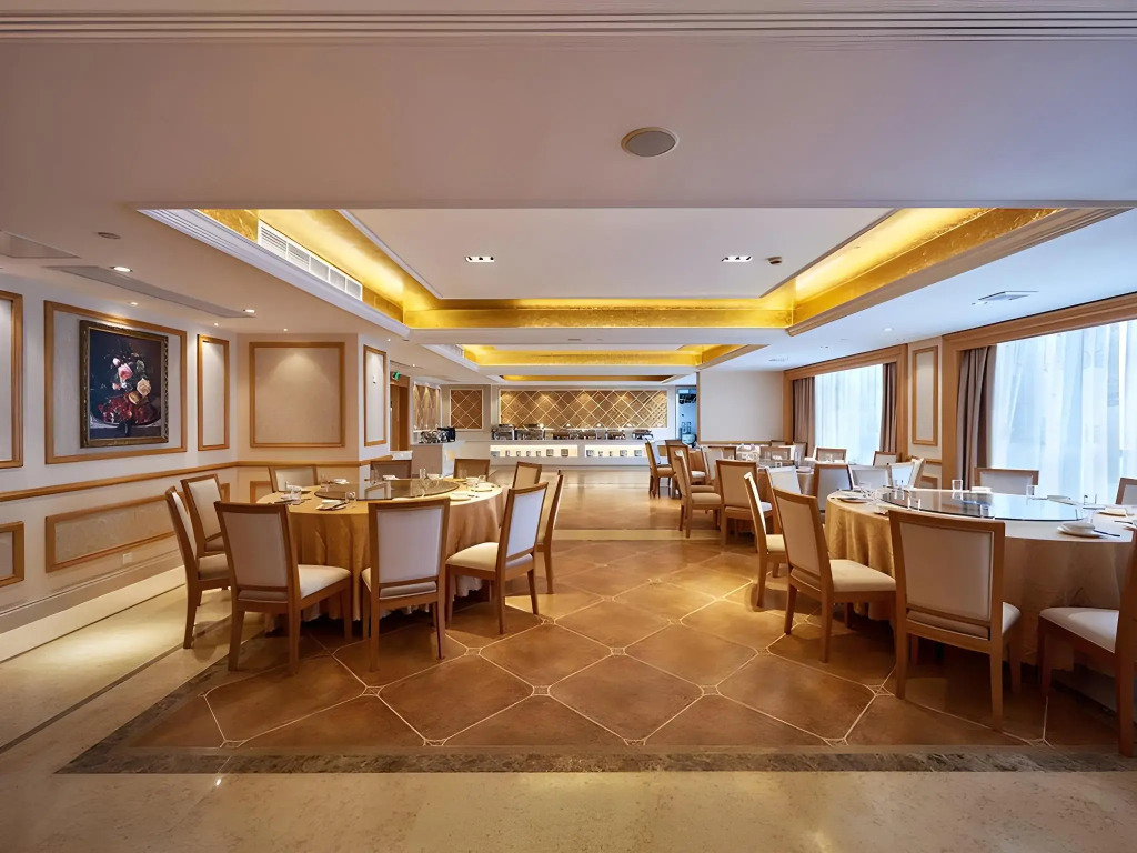 Vienna International Hotel (Hangzhou Xiaoshan Yaqian Subway Station)