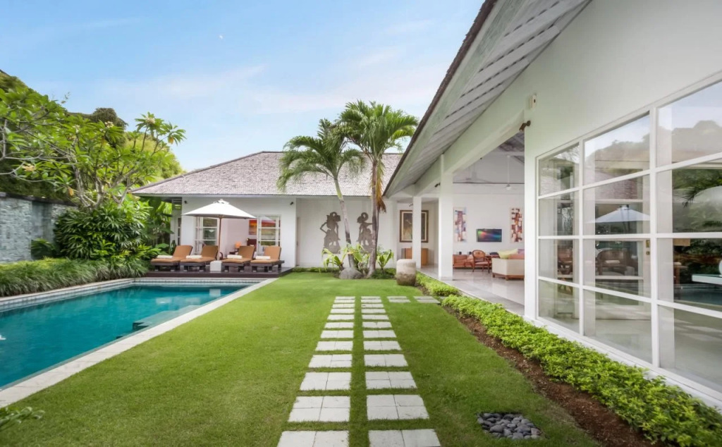 2BR Private Villa Seminyak, Villa Kiran One