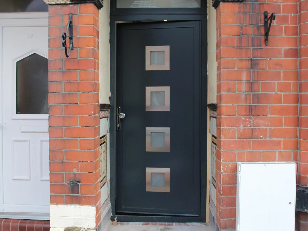 Townhouse @ 282 Walthall Street Crewe