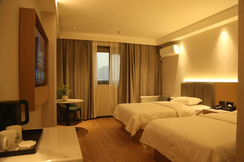 GreenTree Inn Yangzhou Baoying South Anyi Road Express Hotel