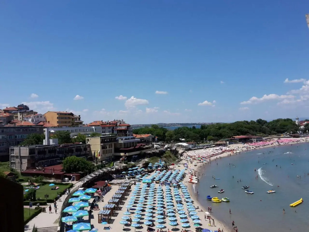 Guest House Kera