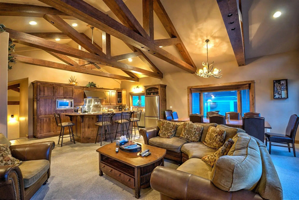 Overlook Chalet