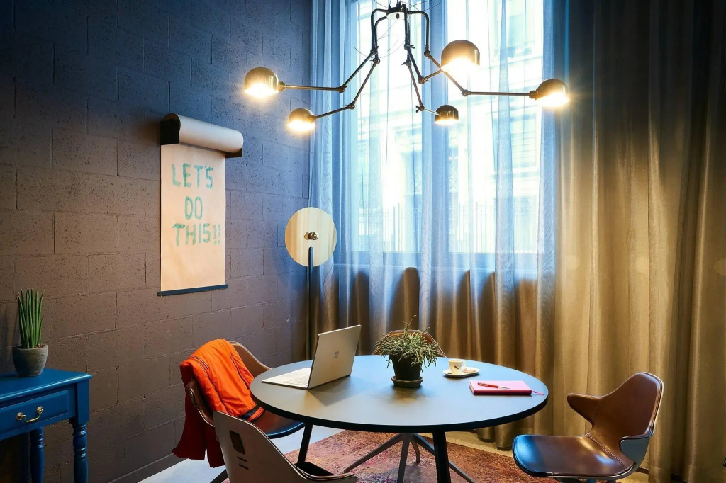Moxy Brussels City Center
