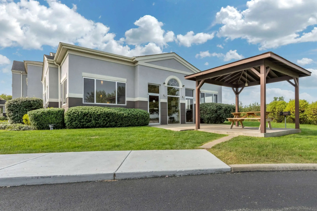 Comfort Inn & Suites Butler