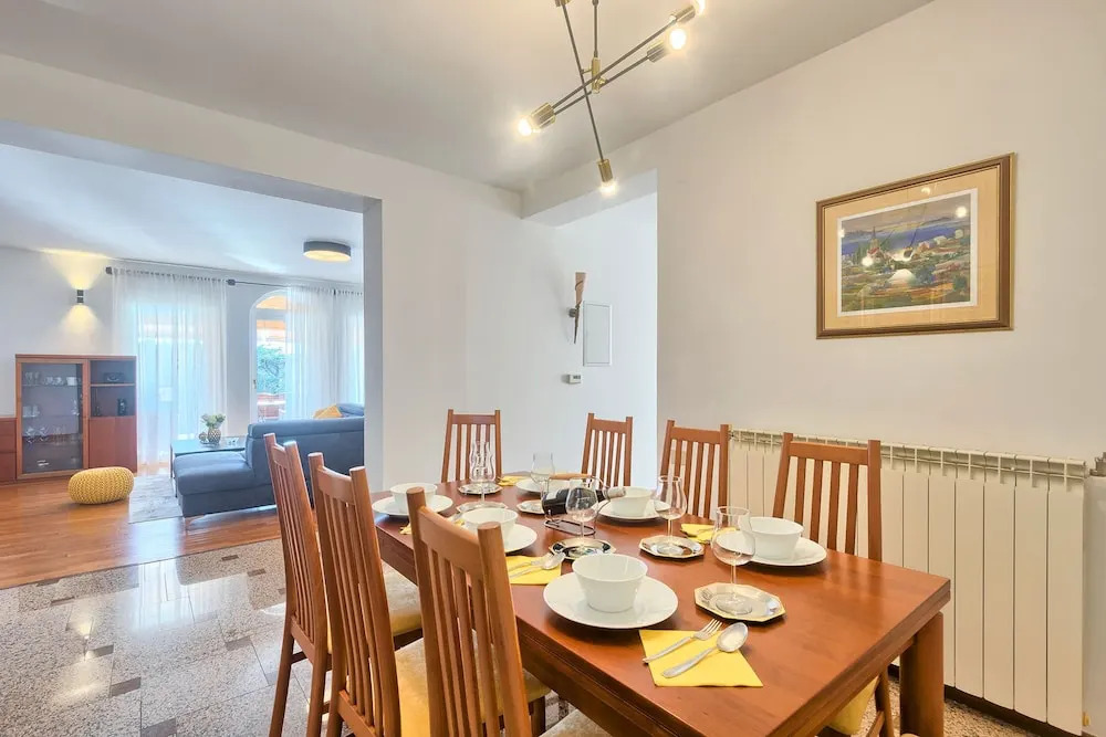 Apartment 1564