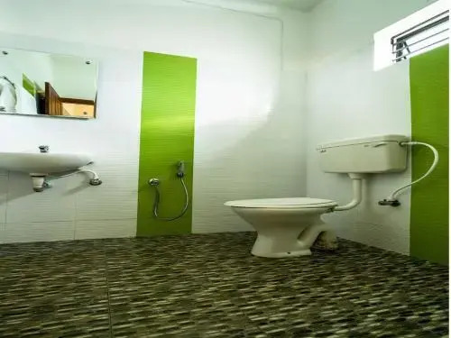 Hotel White Fort by OYO Rooms