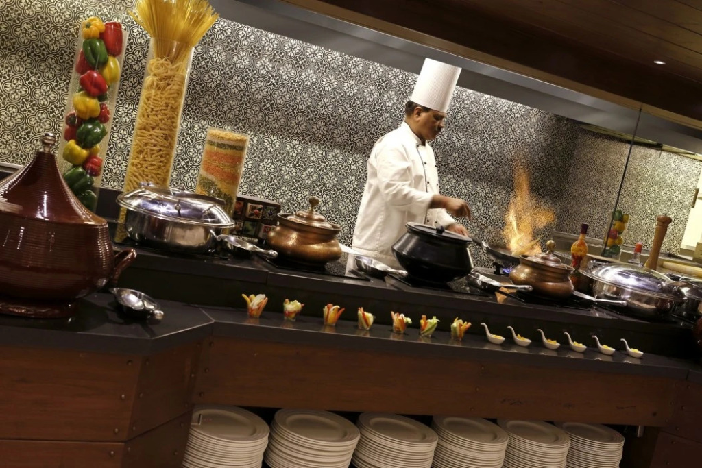 Grand Mercure Vadodara Surya Palace