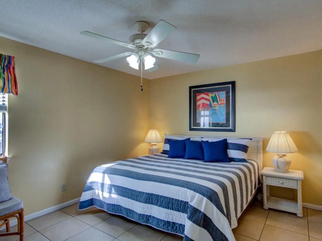 Fourth floor condo at The Whaler with amazing gulf views