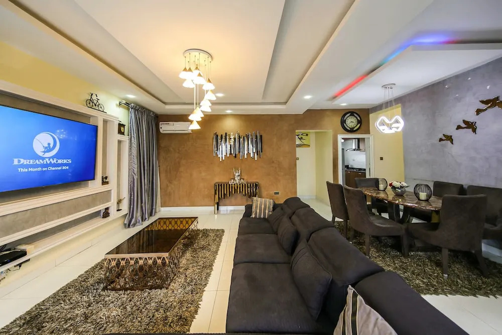 George Residence Osapa