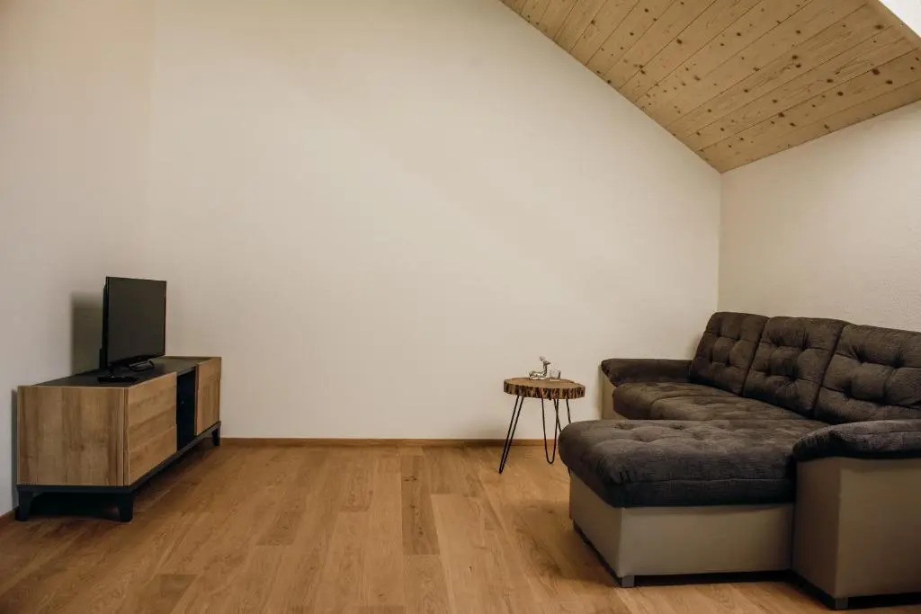 hus56