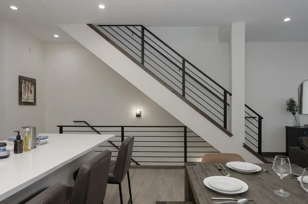 90 Hay Meadow 4 Bedroom Townhouse by RedAwning