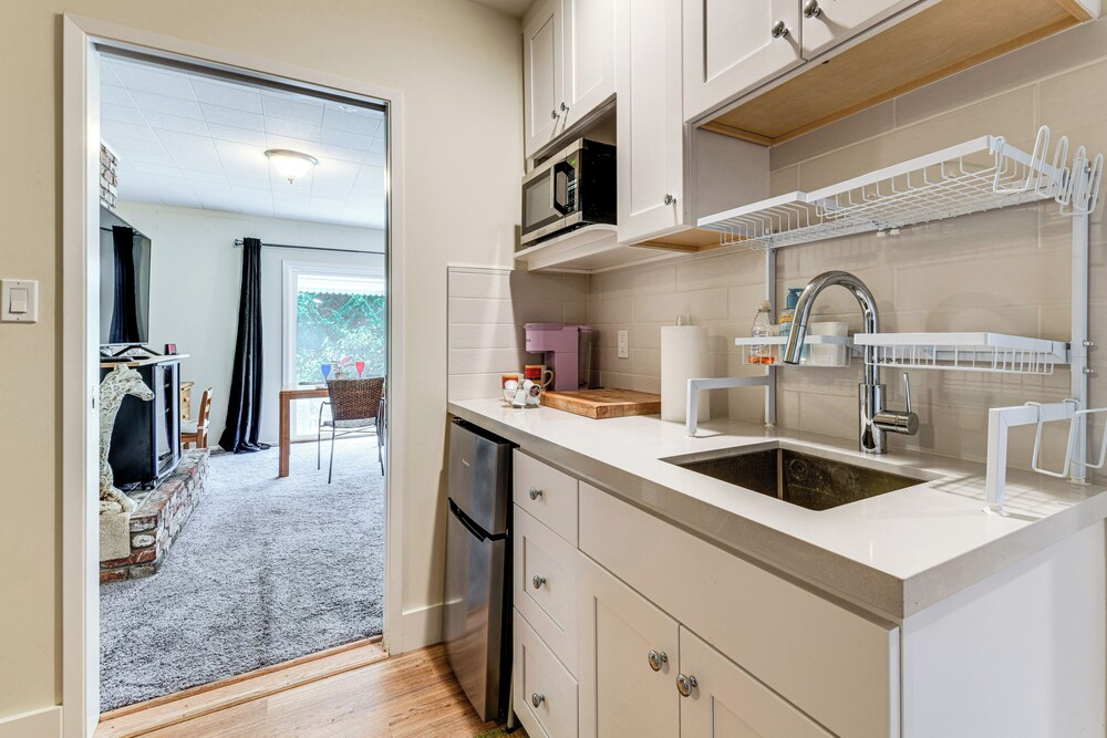 Casa Luna - Mtn Views in South San Francisco!