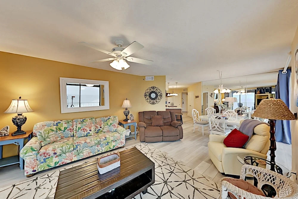 Smh1201b 3 Bedroom Condo