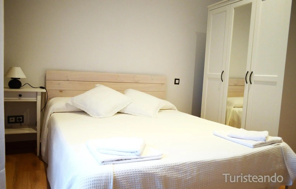 Apartamento Llerandi A: Céntrico y completamente reformado