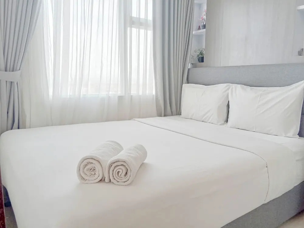 Spacious 1Br With Working Room At Vida View Makassar Aparment