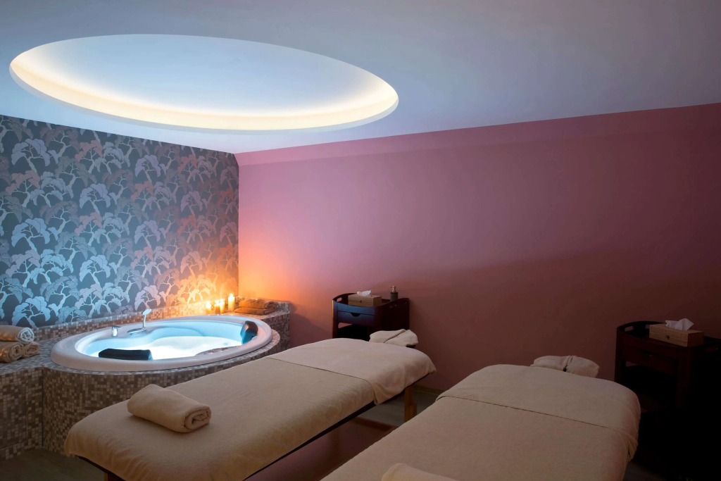 Zeus Dolce by Wyndham Athens