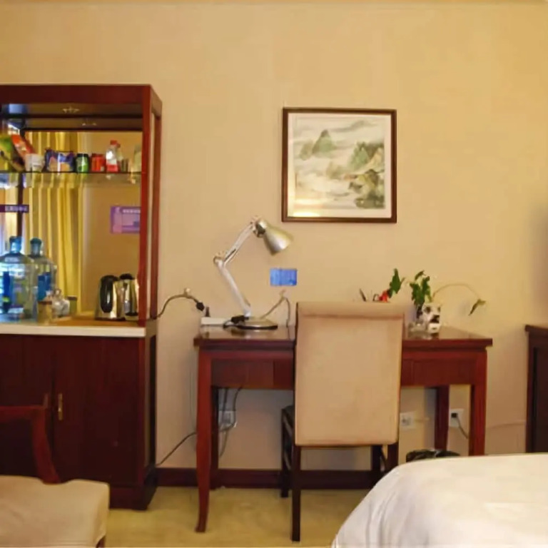 Hanlin Hotel