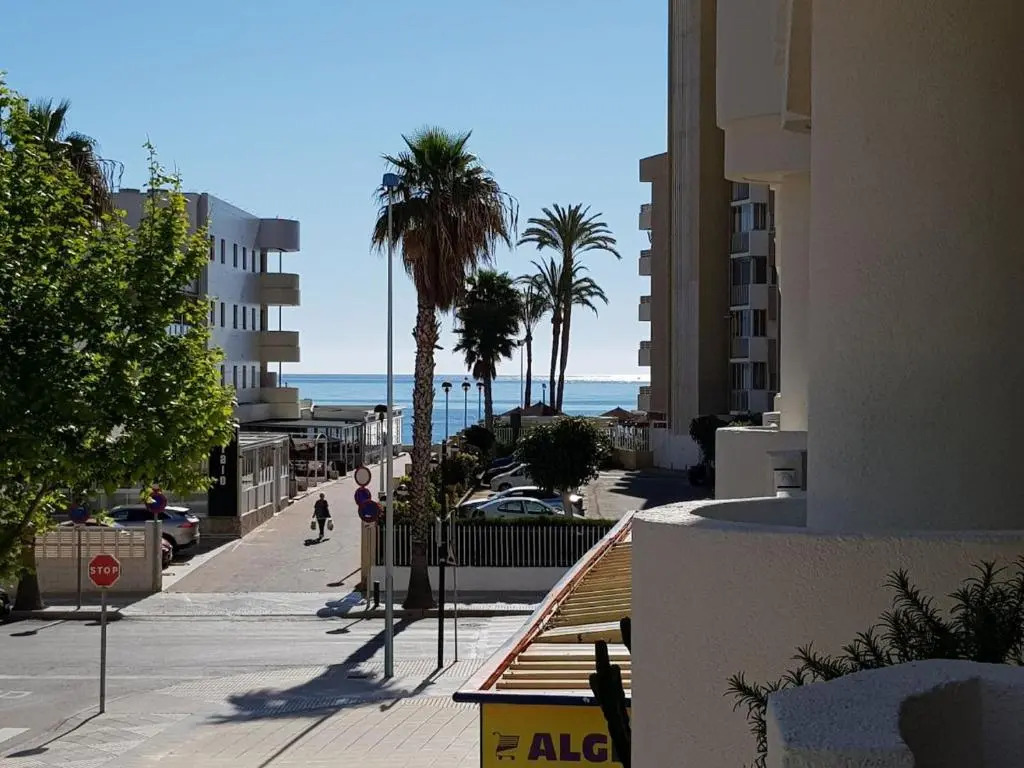 Apolo 12 - Apartamento con vistas al mar