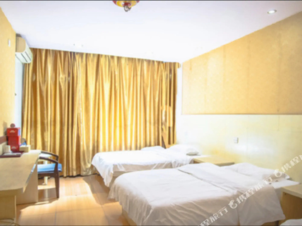 Hongqi Hostel