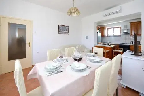Apartman Laura