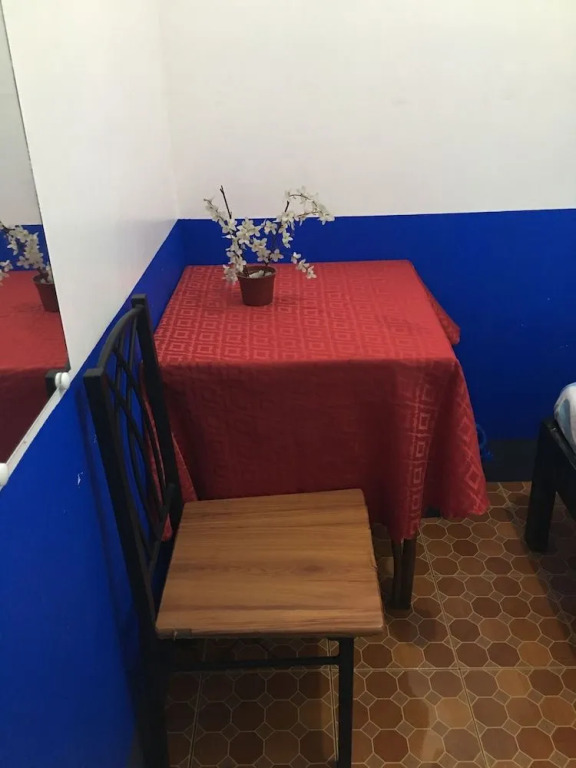 Mimi's Travelers Suites