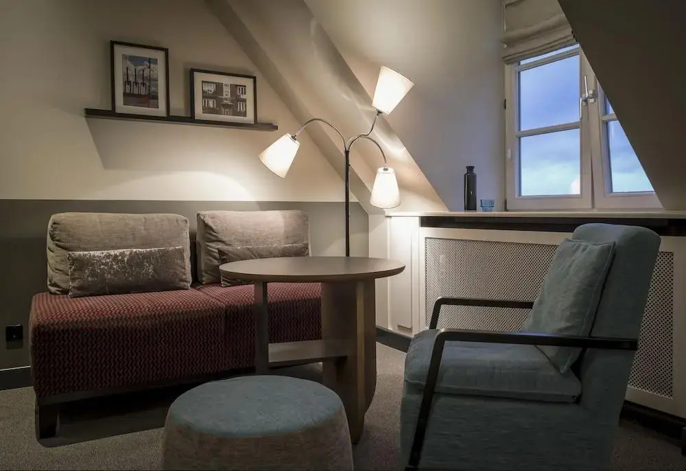 Apartment040