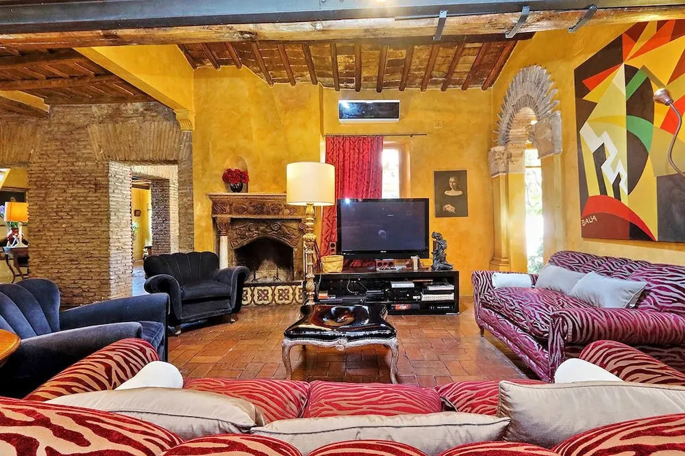 Trastevere Large Apartment With Terrace