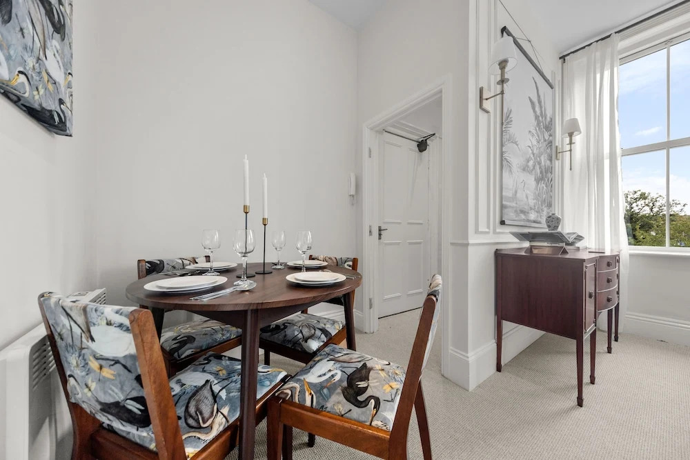 Harrogate - Pelican Suite 1 Bedroom