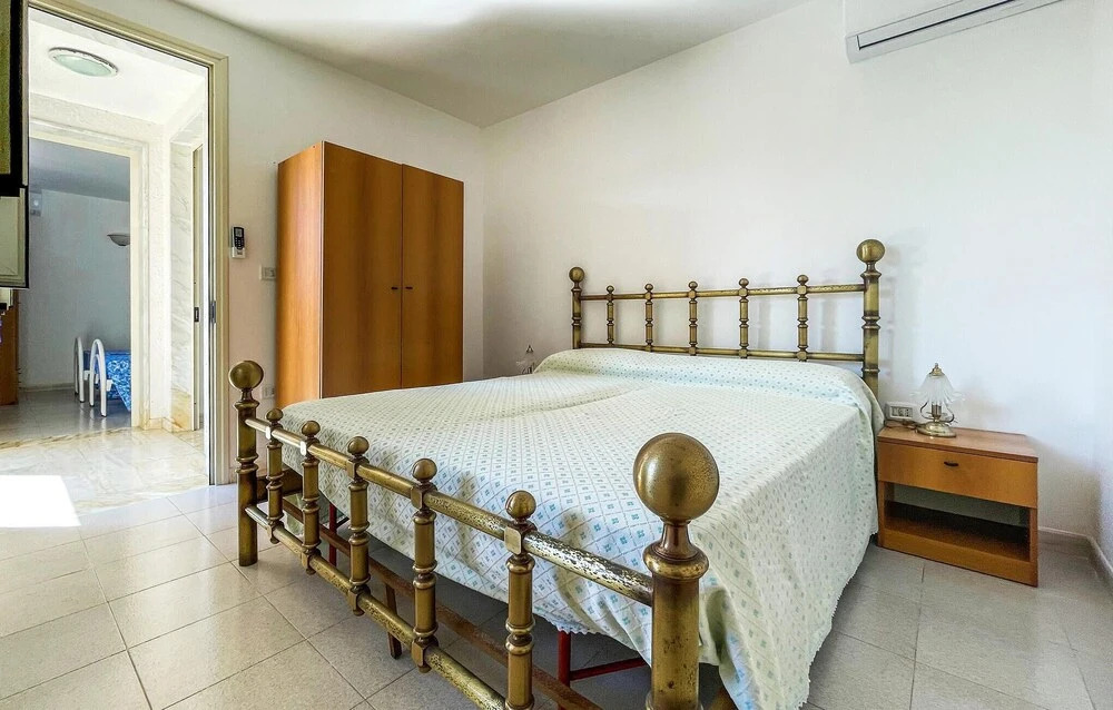 Amazing Apartment in Frigole With Outdoor Swimming Pool and 2 Bedrooms