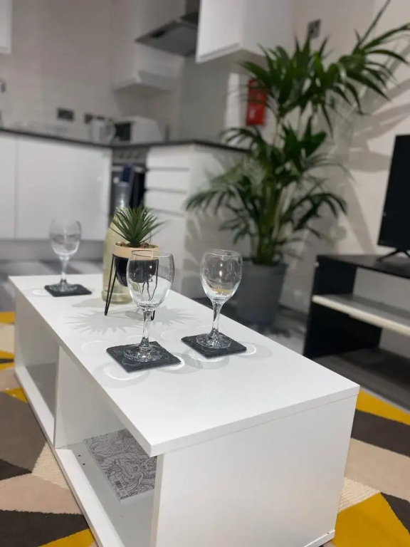 Fresh and Modern 2 Bed Flat Birmingham