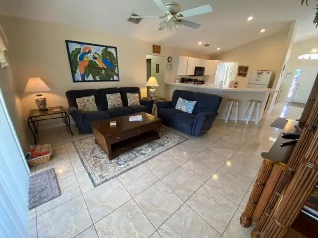 1938BEP - Golf front, split floor plan!