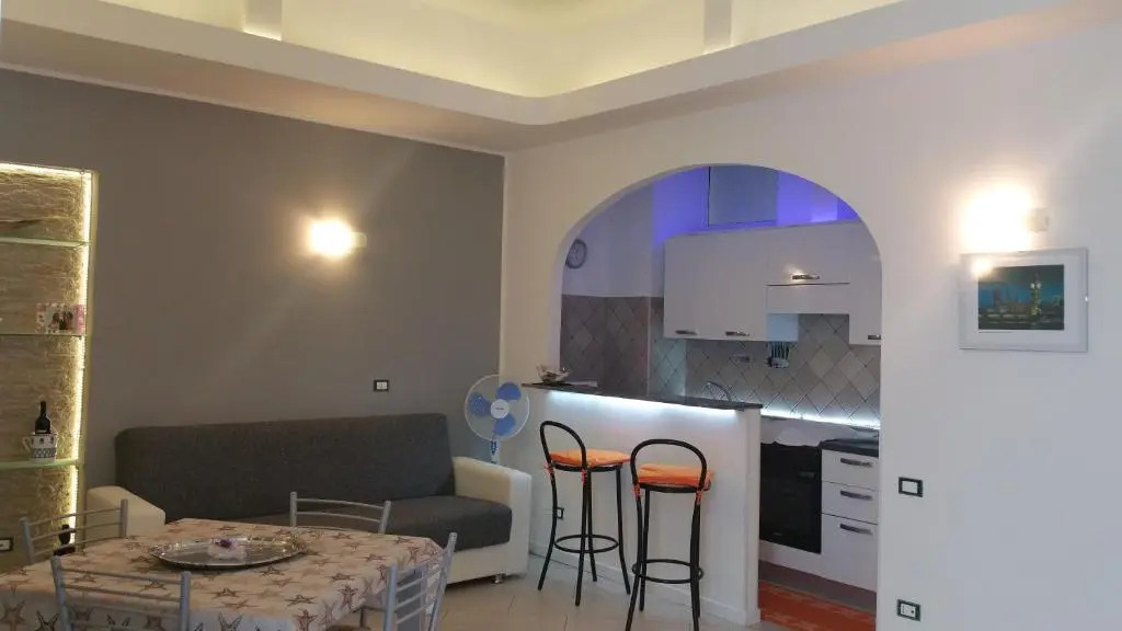 Chris Apartment