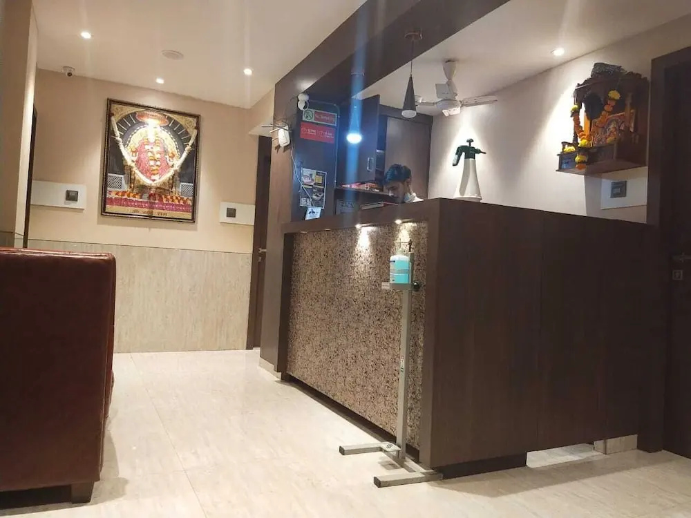 Hotel Express INN, Panvel