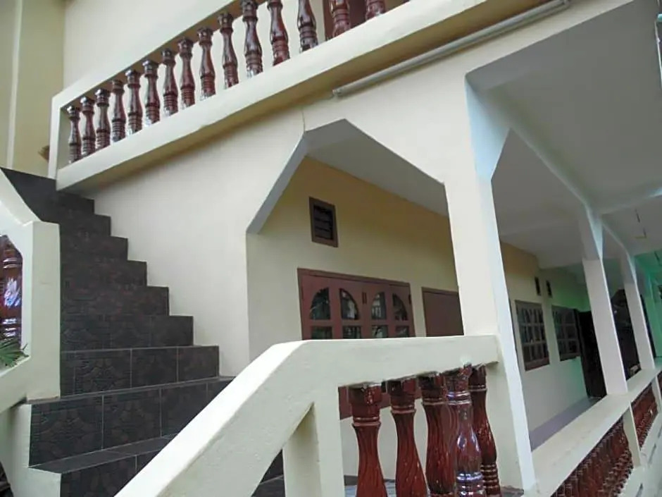 Chaleun Garden Guesthouse
