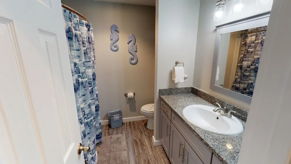 Aransas Harbors D214 2 Bedroom Condo