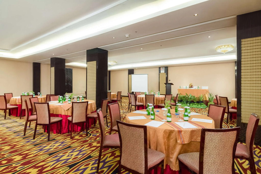 Best Western Plus Makassar Beach
