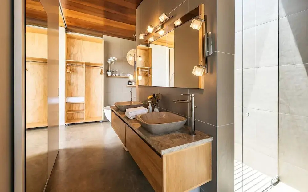 Waiheke Island Coastal Retreat