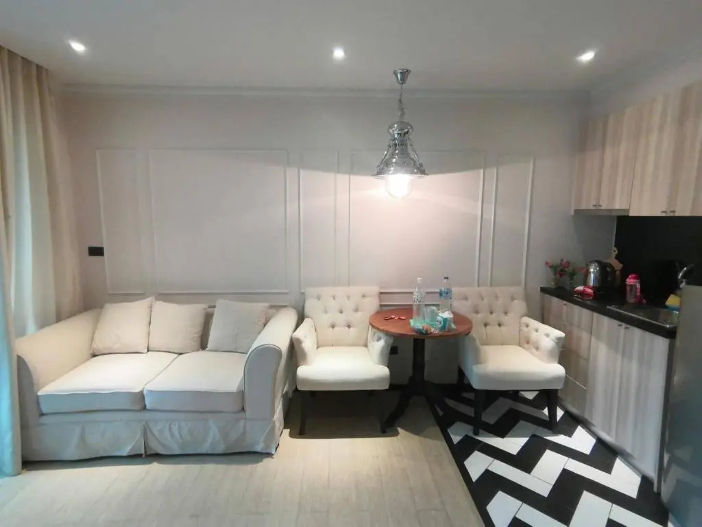 Venetian Signature Condo by Immy