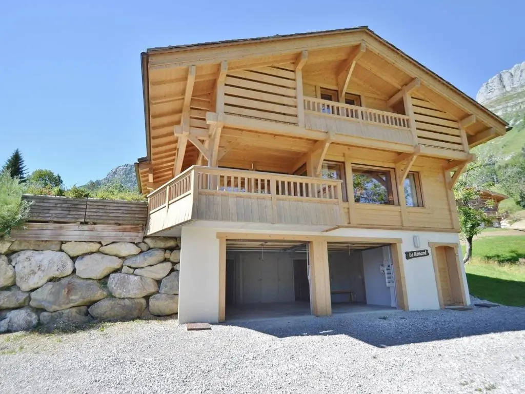 Chalet Le Grand-Bornand, 5 pièces, 8 personnes - FR-1-391-8
